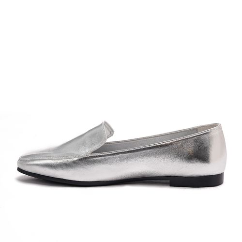 Faux Leather Metallic Slip-On Loafers – Silver