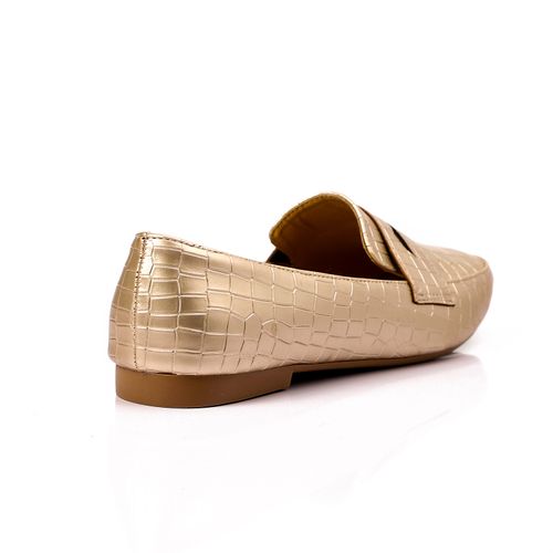 Faux Leather Croc-Pattern Loafers – Gold