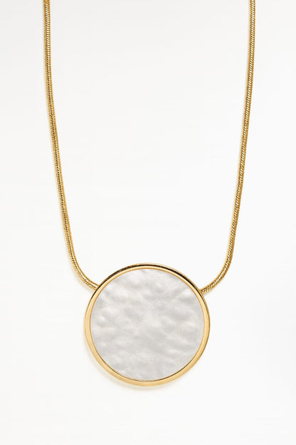 Stainless Steel Round Pendant Necklace with Shell Inlay – Gold