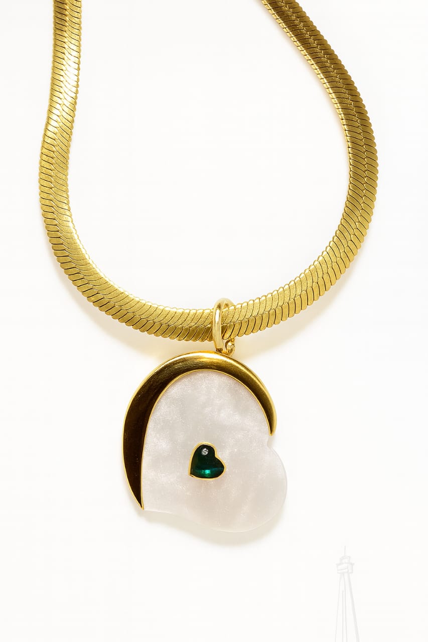 Stainless Steel White Heart Pendant Necklace – Gold