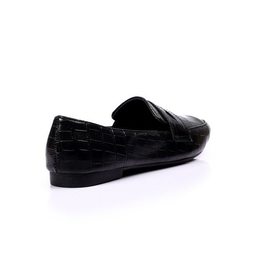 Faux Leather Croc-Embossed Loafers – Black