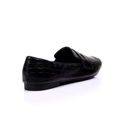 Faux Leather Croc-Embossed Loafers – Black