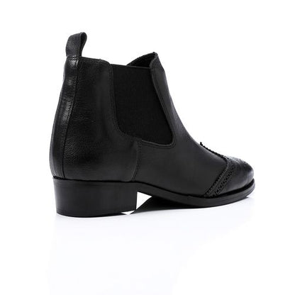 Faux Leather Brogue Pointed Toe Chelsea Boots – Black
