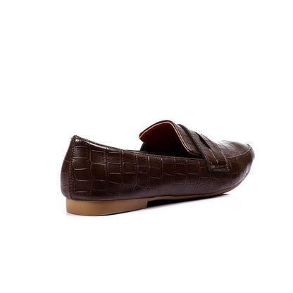 Faux Leather Croc-Embossed Loafers – Brown