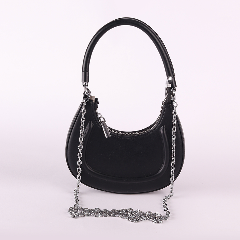 Faux Leather Pearl Chain Shoulder Bag – Black