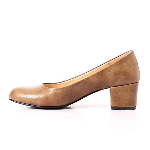 Classic Round Toe Pump