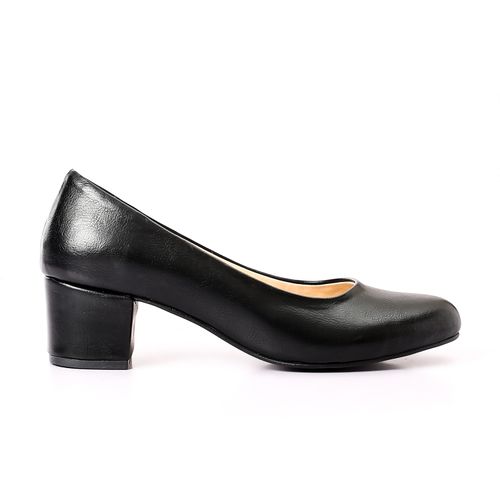 Classic Round Toe Pump