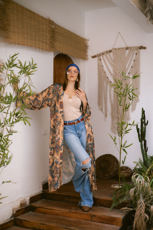 Satin Paisley Kimono – Beige & Blue