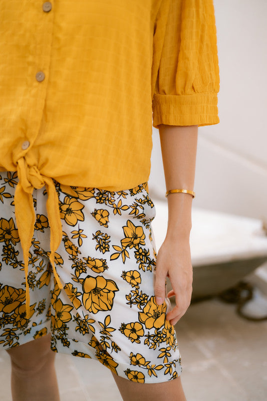 Soft Crepe Floral Shorts – Yellow