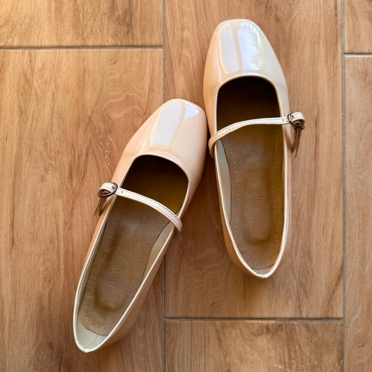 Patent Leather Bailatira Flash Square-Toe - Beige