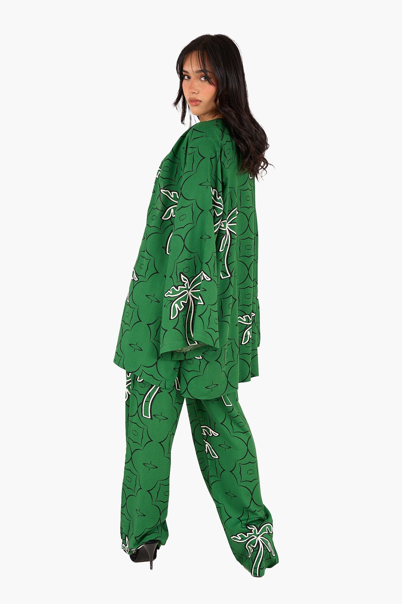 Palm Printed Green Kimono