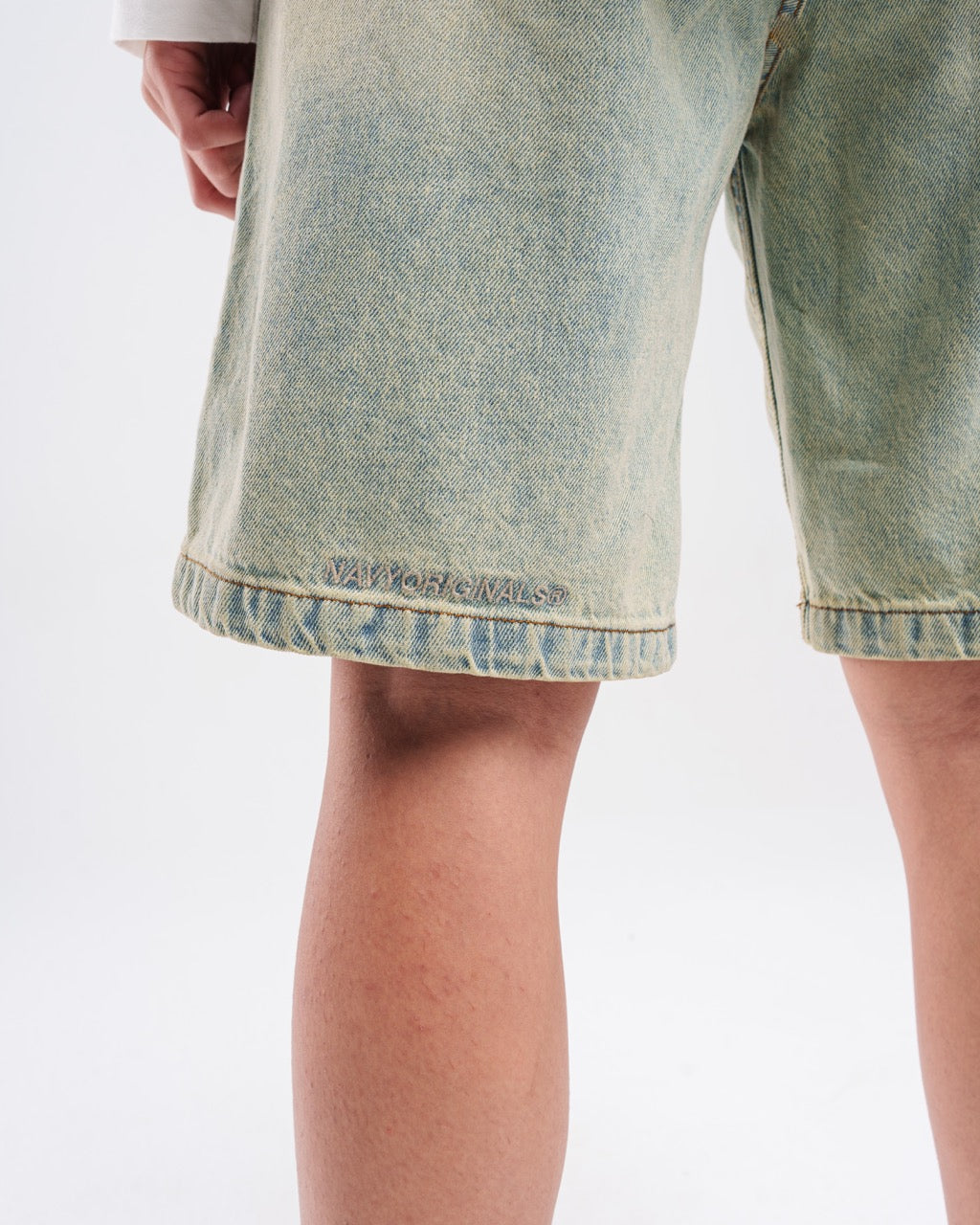LIGHT BLUE DENIM JORTS