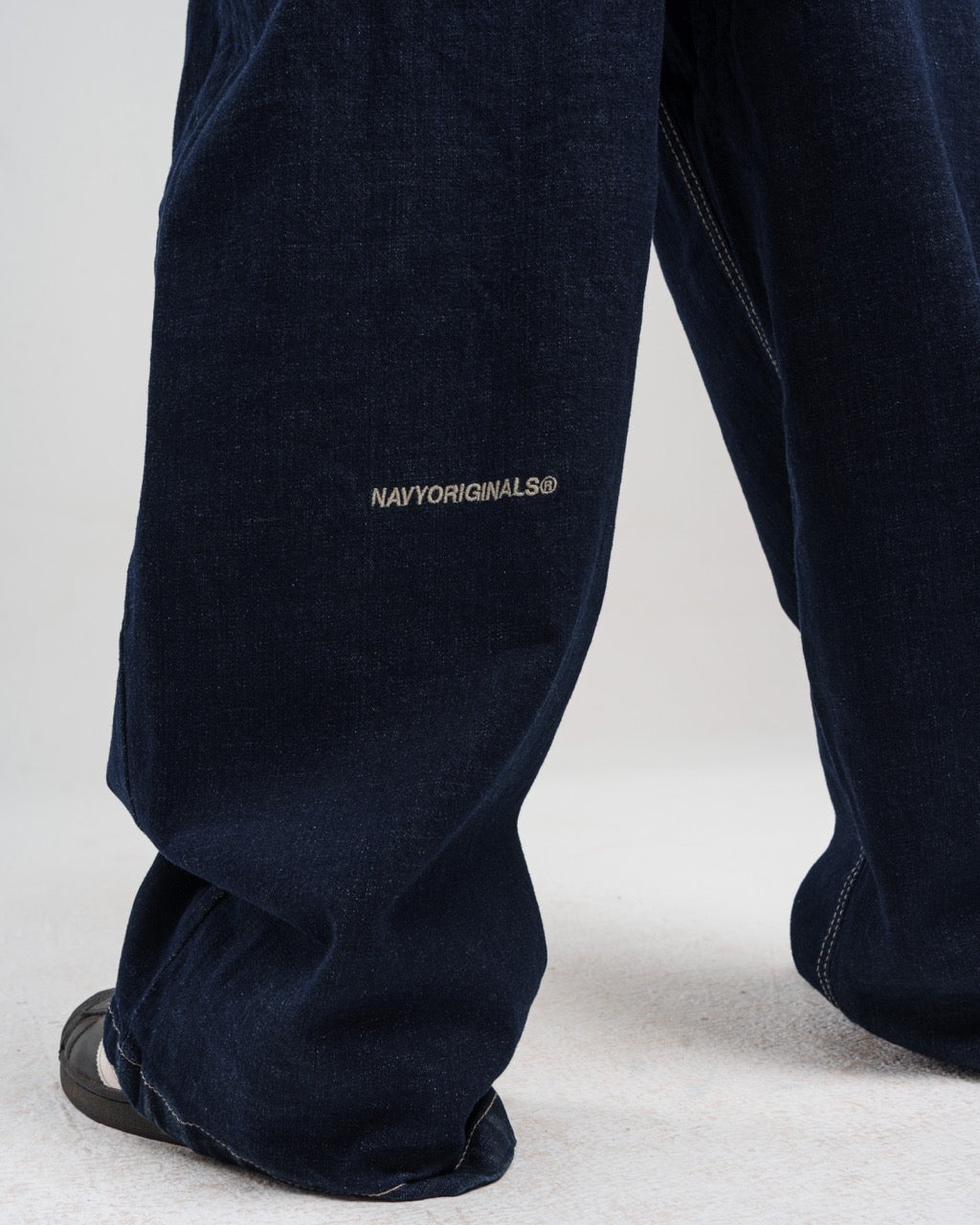 RAW UNISEX SUPER BAGGY JEANS