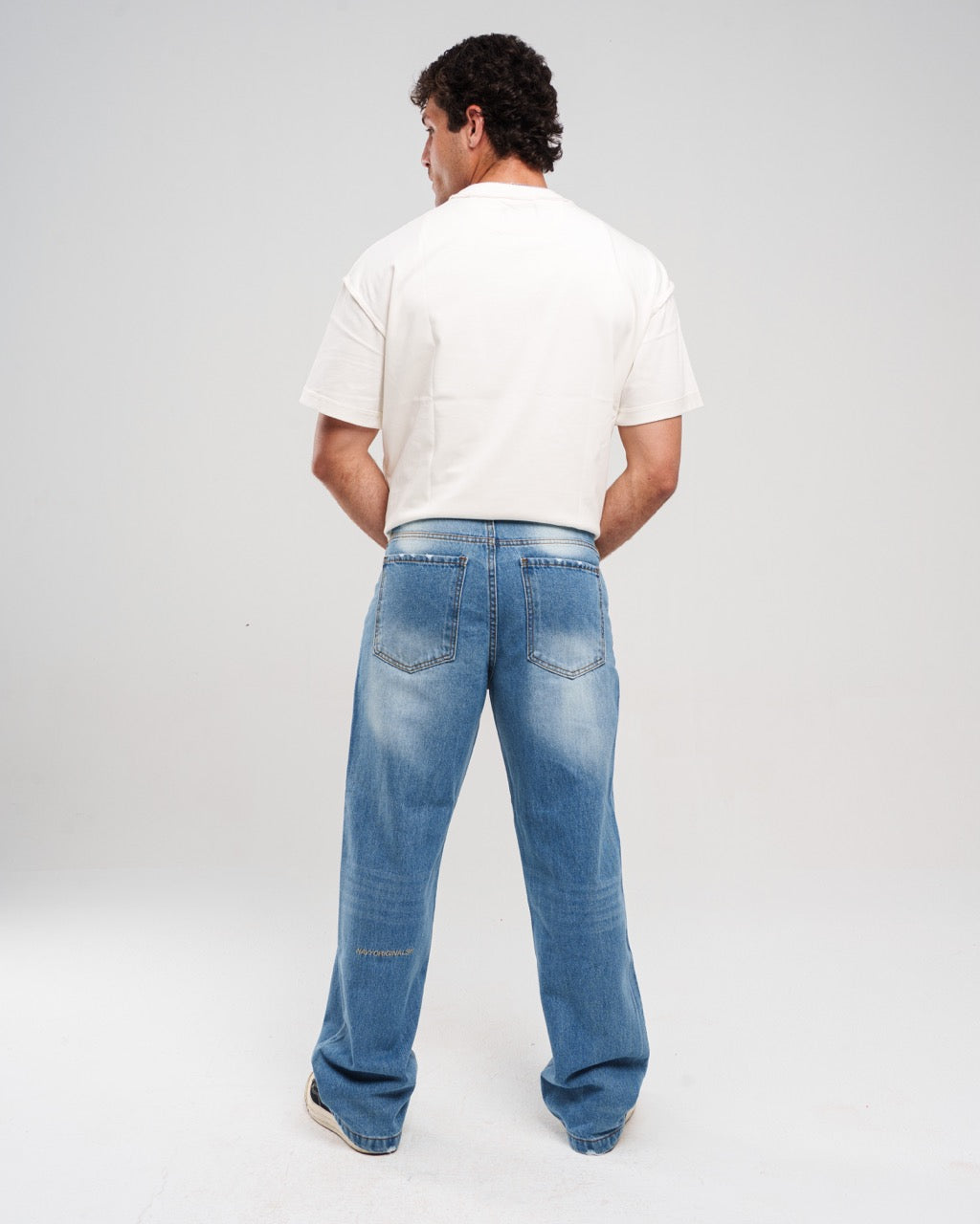 DARK BLUE REGULAR JEANS