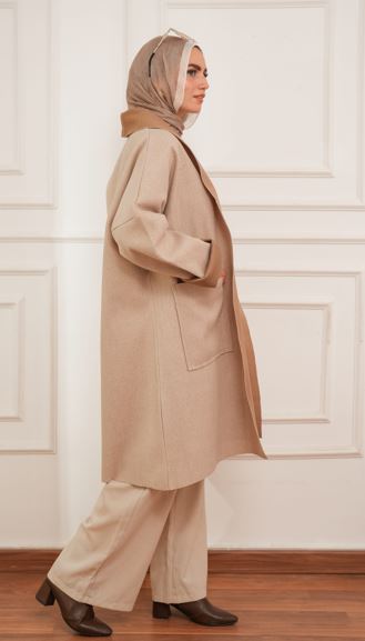 Elegant Two-Tone Wool Coat - Beige