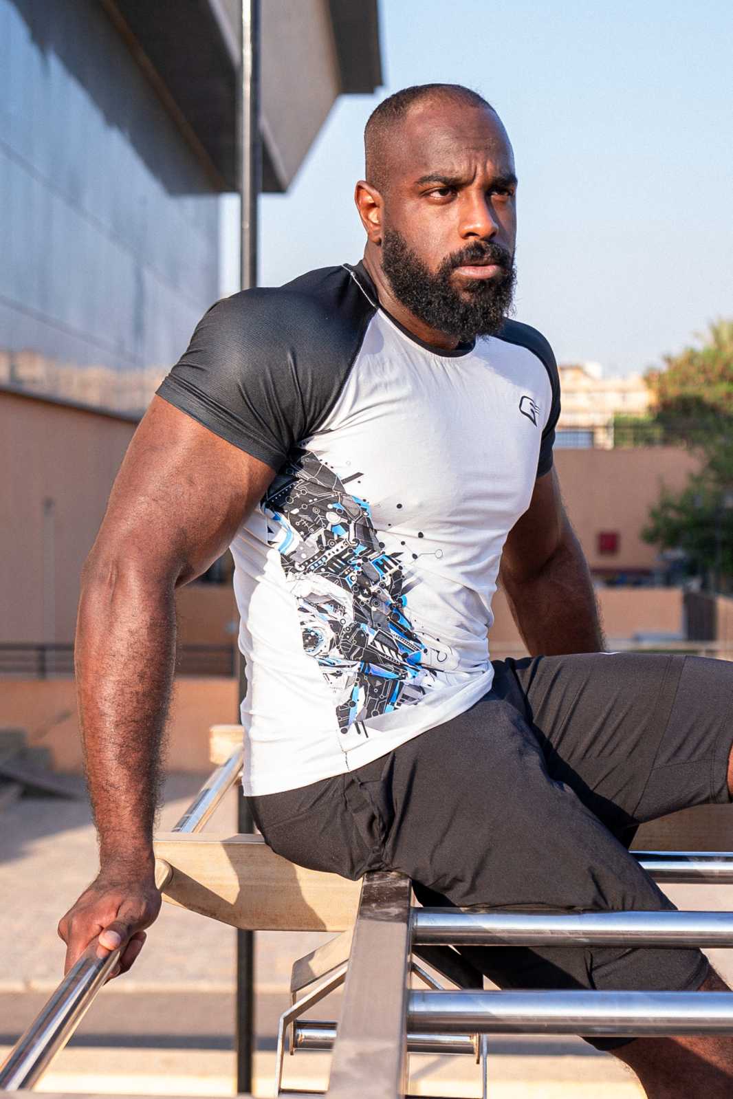 Synthetic Cyber Wave Compression T-shirt - Multicolor