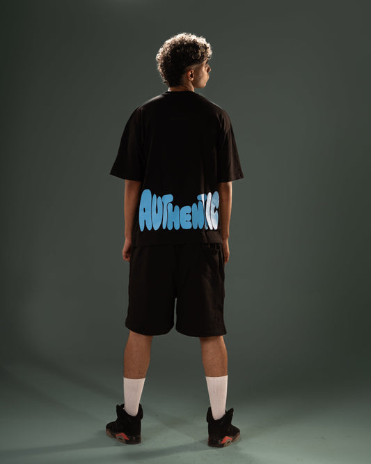"AUTHENTIC" Oversized T-Shirt - Black
