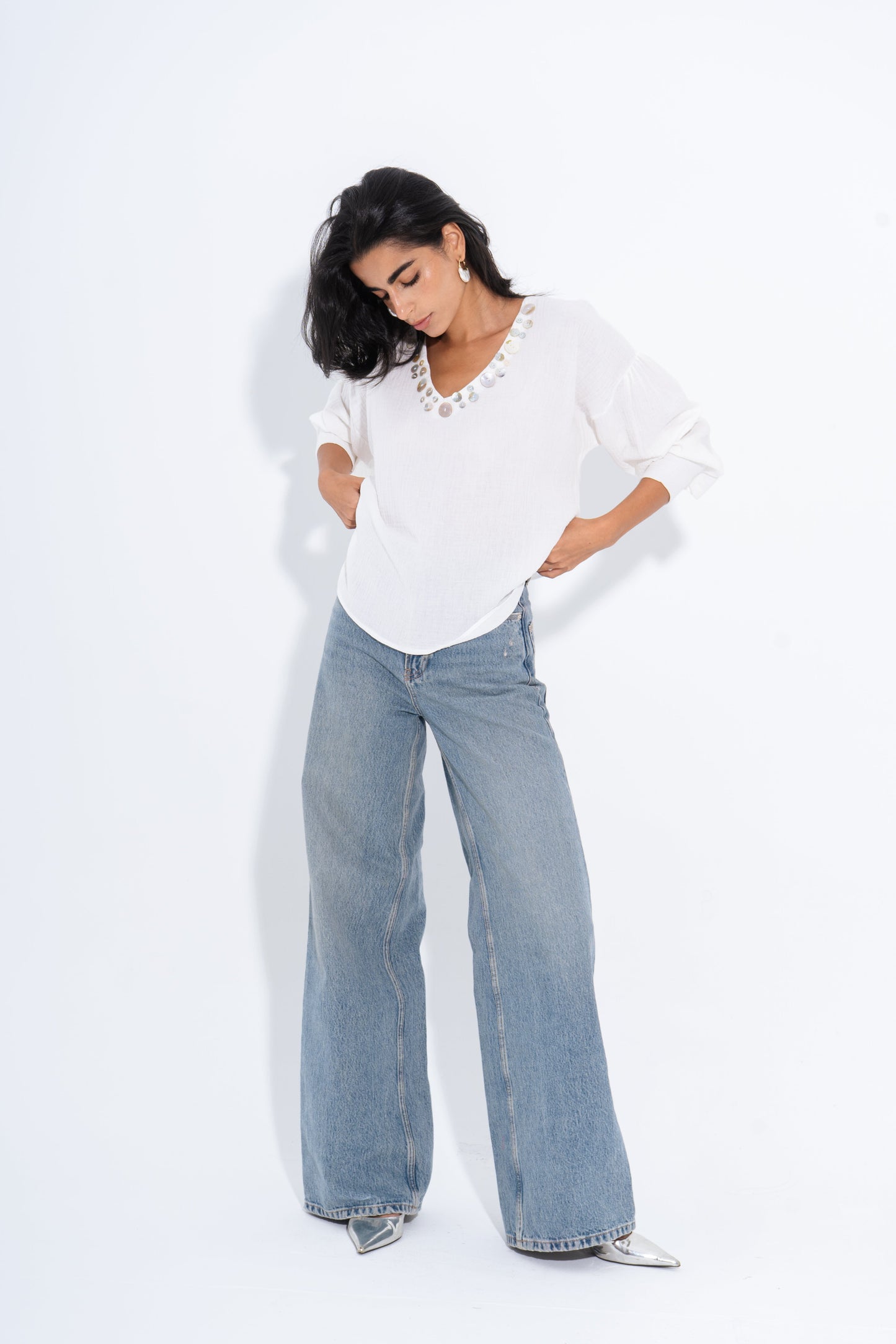 Linen Solid Embellished V-Neck Blouse – White