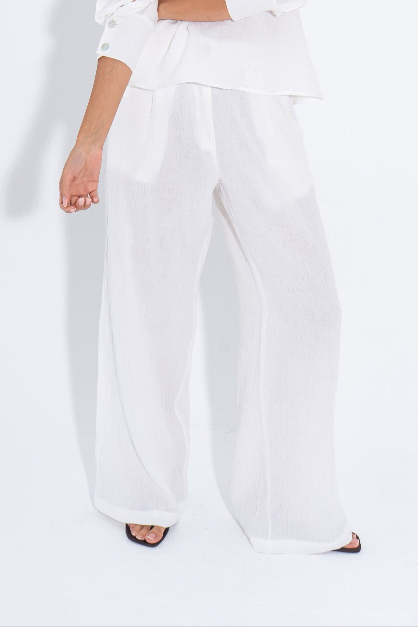 Linen Solid Wide-Leg Pants – White