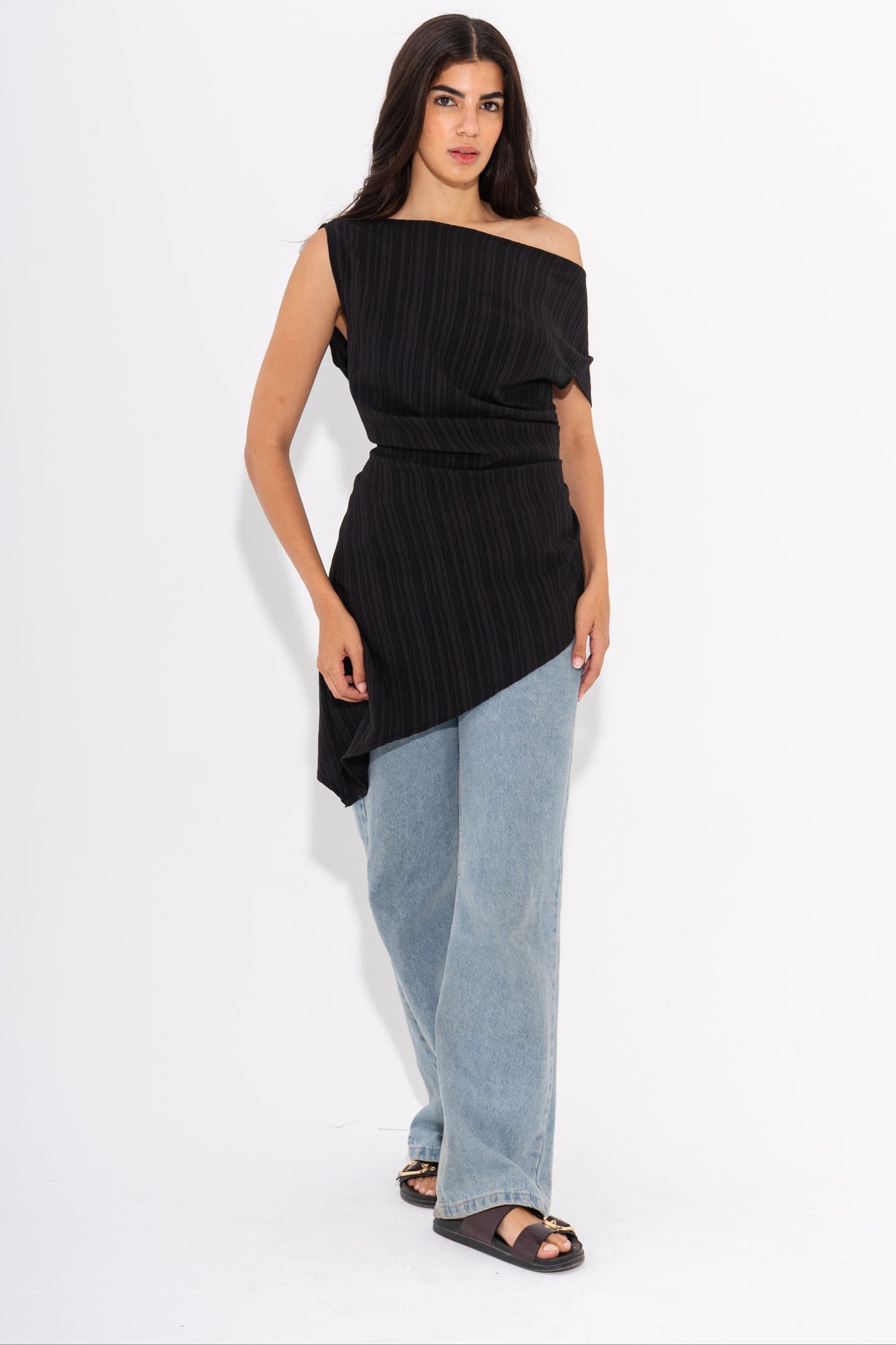 Linen One-Shoulder Top - Black
