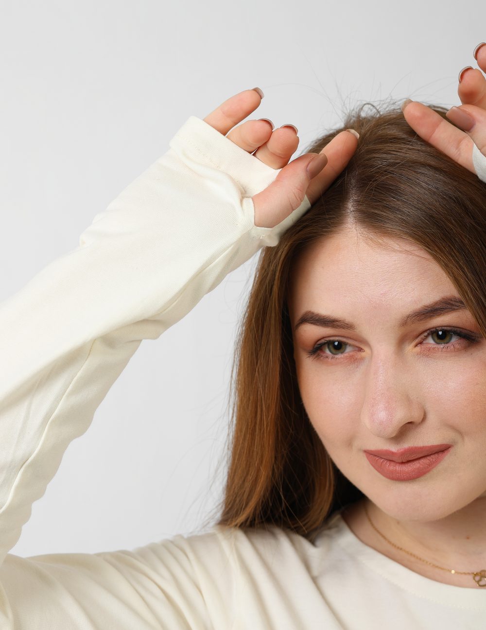 Cotton Finger Long Sleeves - White