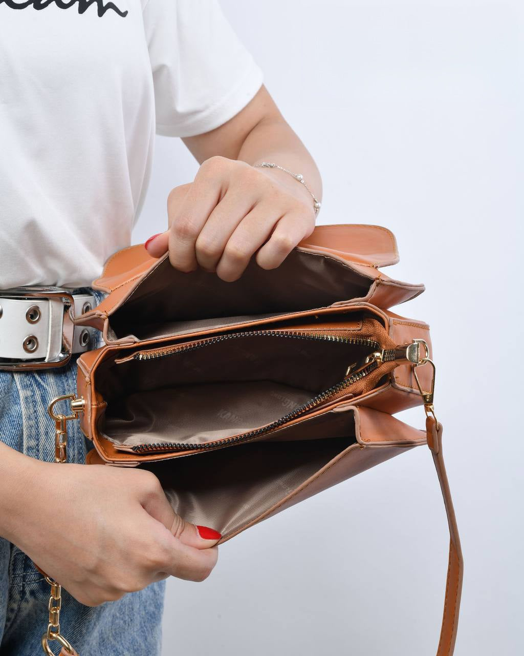 Leather Plain Flap Shoulder Bag – Black