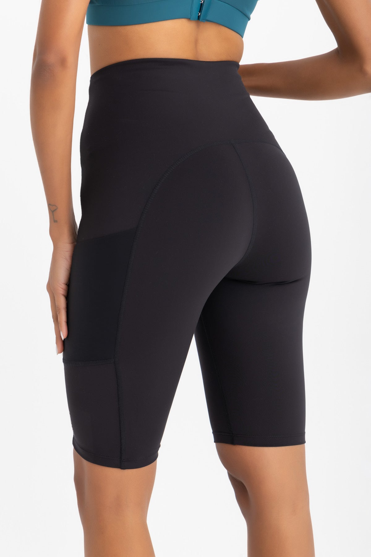 Lycra Sporty High-Waist Short - Black