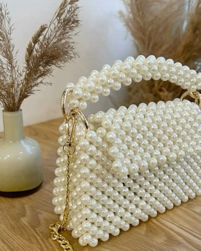 Loly CCB Beaded Lulwa Pearl Shoulder Bag – Off White