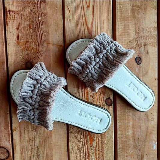 Macrame Chic Slippers - Beige