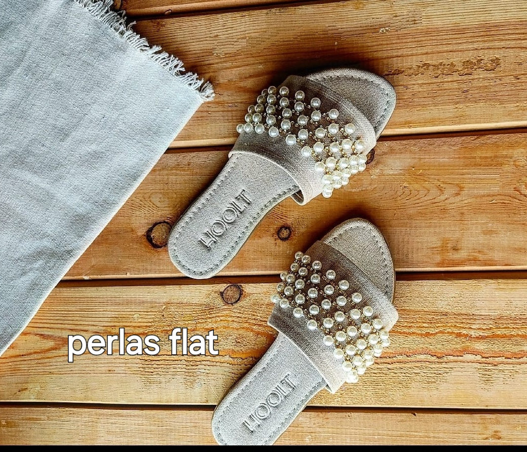 Pearl Luxe Slippers - Beige