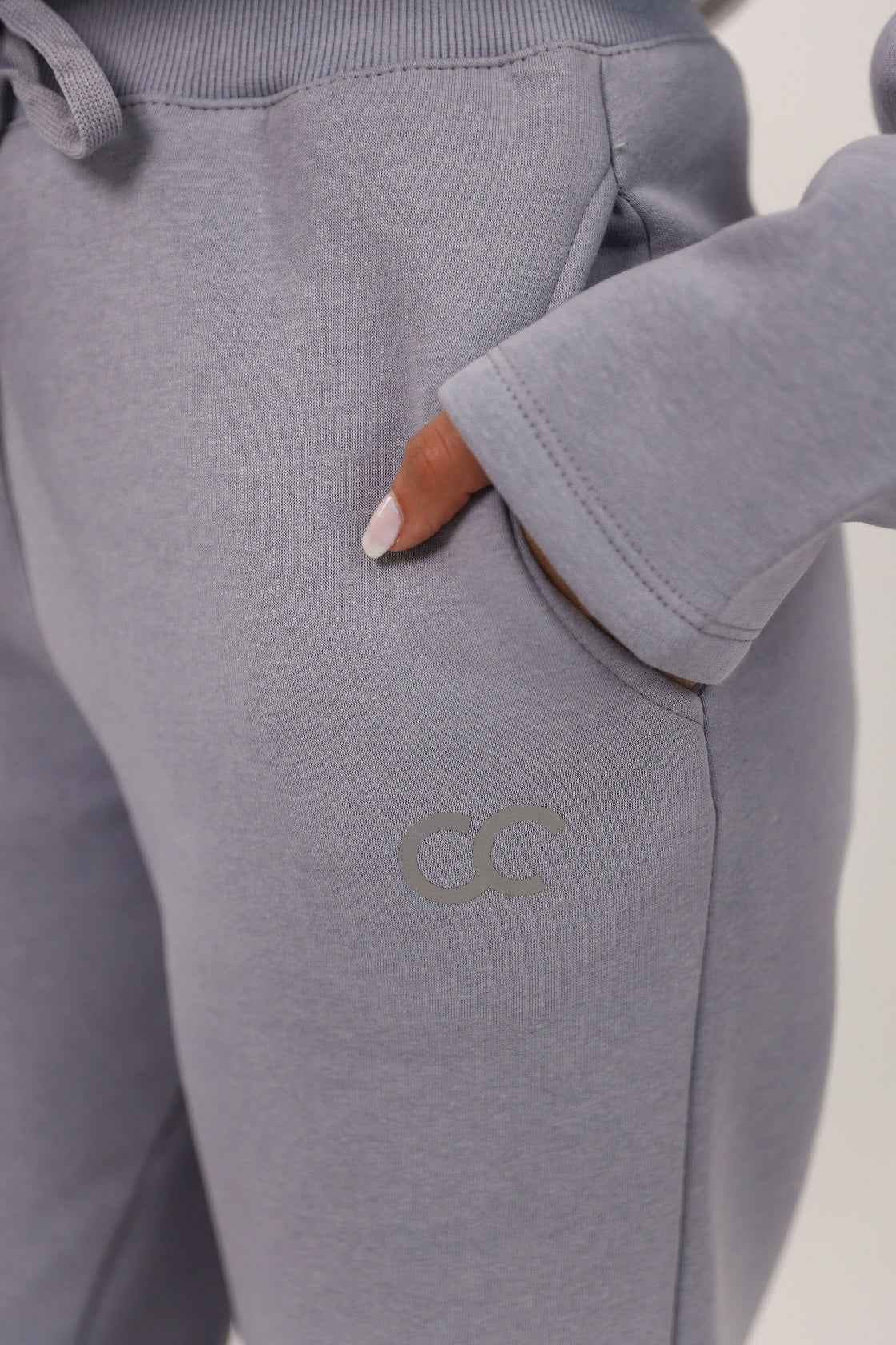 Milton Solid Sweatpants - Light Grey