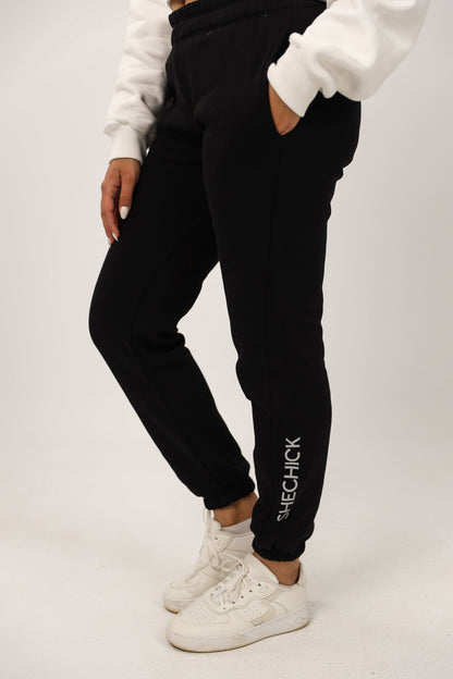 Milton Regular Fit Sweatpants - Black