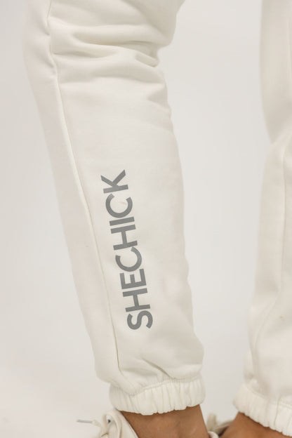 Milton Regular Fit Sweatpants – White