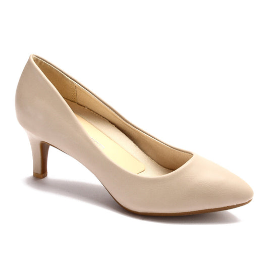Classic Pointed Pumps –  Beige
