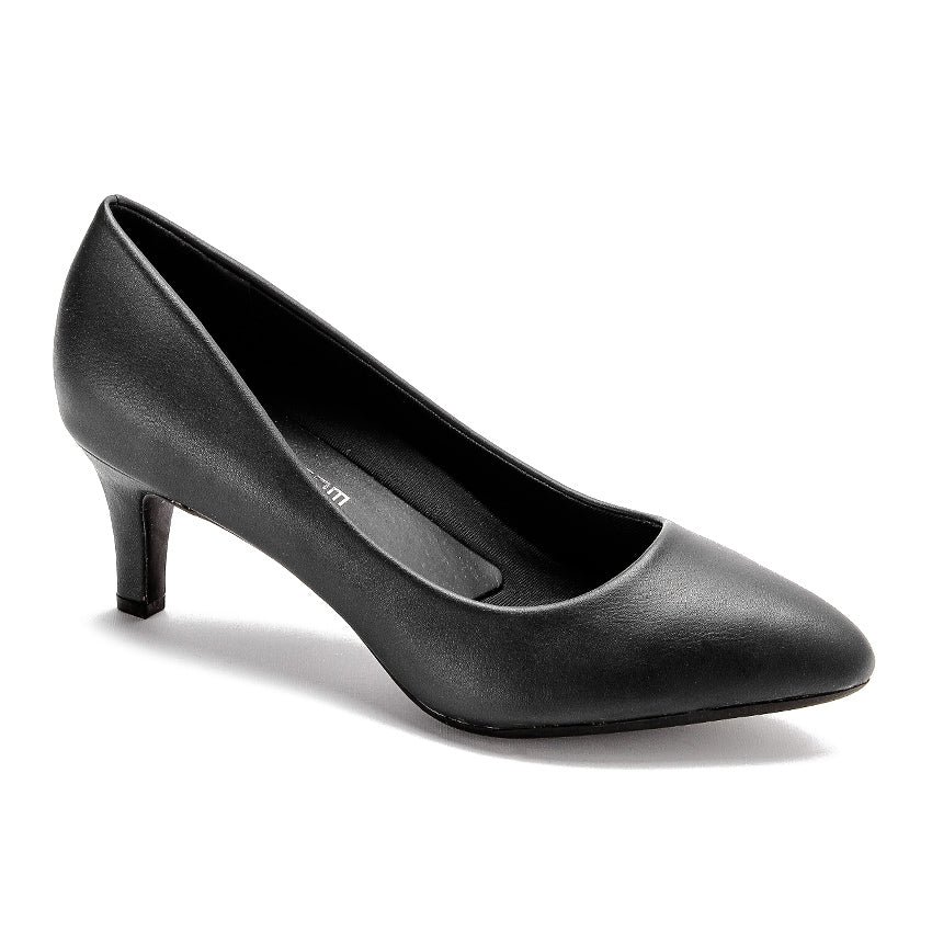 Classic Pointed Pumps –  Black