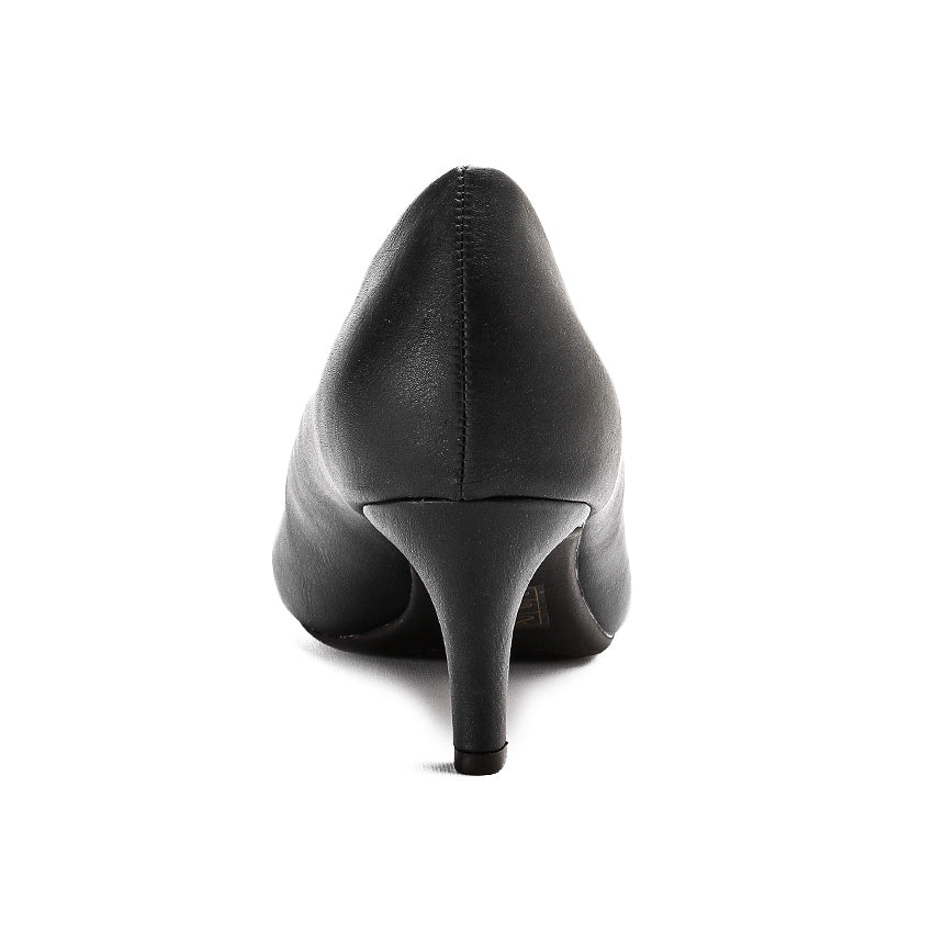 Classic Pointed Pumps –  Black