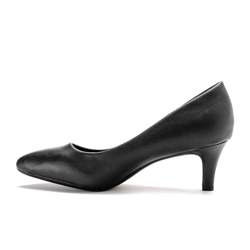 Classic Pointed Pumps –  Black