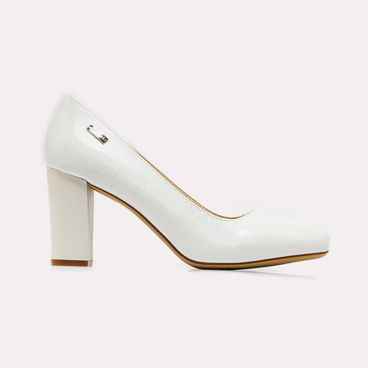Round Toe High Heels –  White