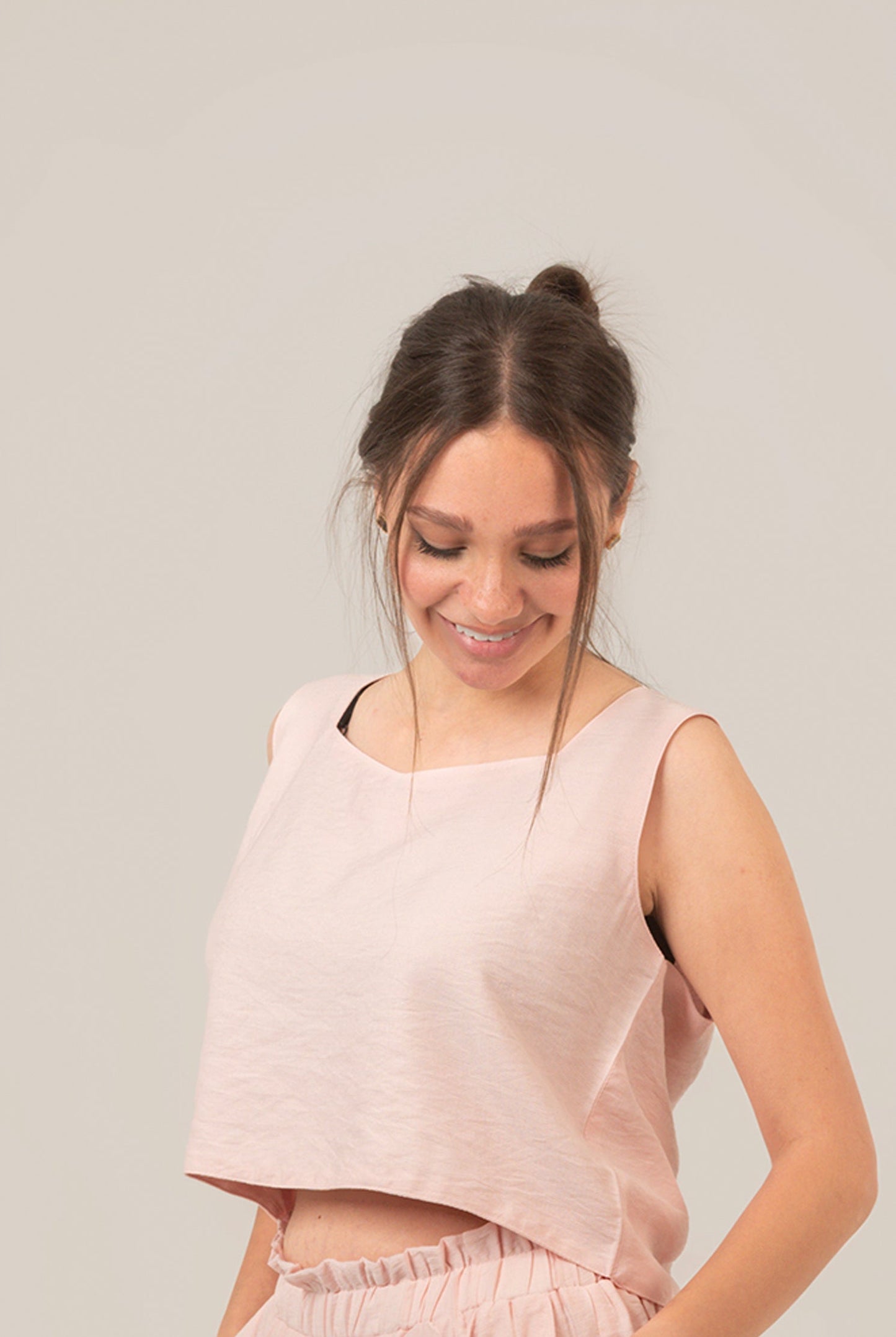 Linen Rectangle Cut Neck Top