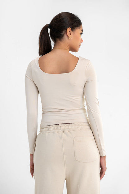 Lycra Seamless Scoop Neck Sculpt Long Sleeve - Latte