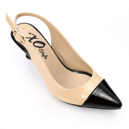 Patent Leather Bi-Tone Shoes - Beige
