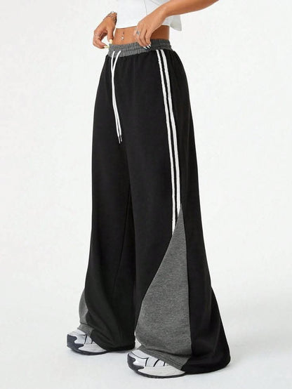 Fleece Wide-Leg Sweatpants - Black