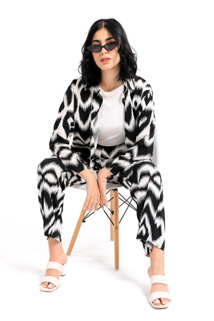 Black & White Patterned Shirt - Carina - ÙƒØ§Ø±ÙŠÙ†Ø§
