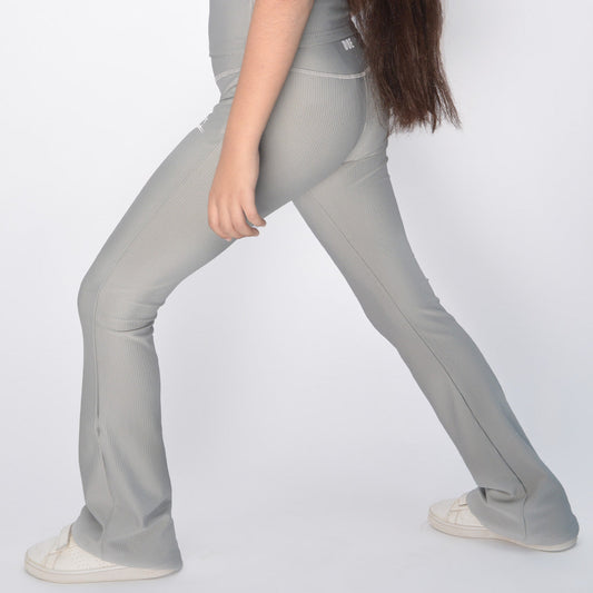 Doe-kids-grey-pants.JPG
