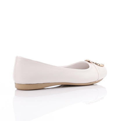 Faux Leather Round-Toe Flat - White