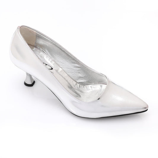 Patent Leather Kitten Pointed Shoes - Silver