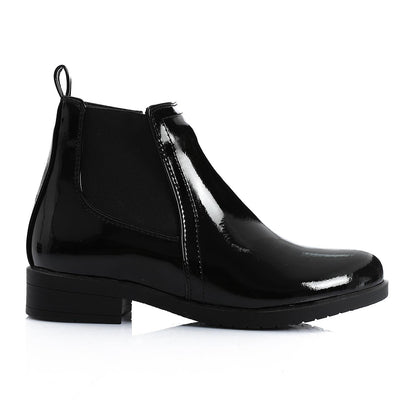 Patent Leather Solid Chelsea Boots - Black