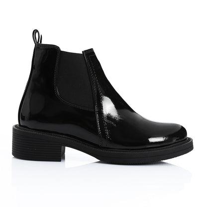 Patent Leather Solid Chelsea Boots - Black