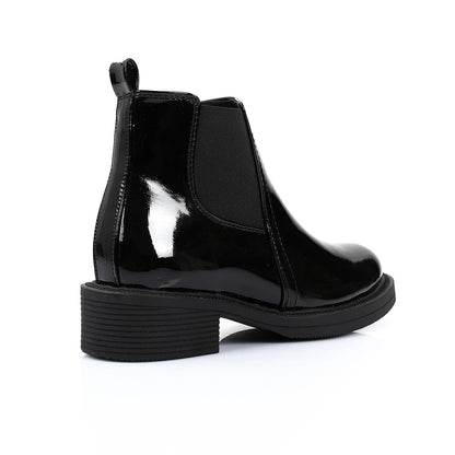 Patent Leather Solid Chelsea Boots - Black