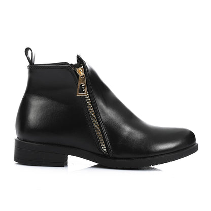 Faux Leather Solid Ankle Boot - Black